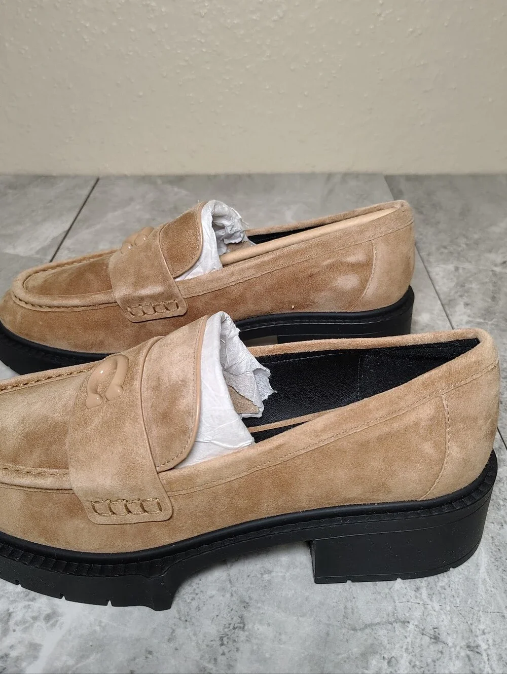 Coach Leah Suede Preppy Loafers Peanut Platform Lug Chunky 6.5